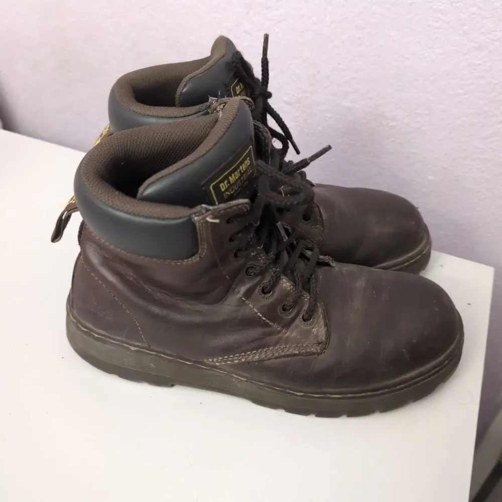Dr Martens Steel Toe Work Boots Mens 9 Brown Leather Slip Resistant Winch St